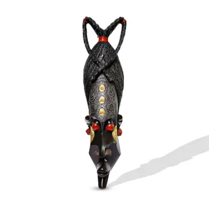 Speakako Woman Craft