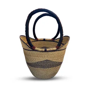 Sweet Licia's big basket with black handle